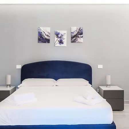Apartments&rooms - Livelovetravel * Milazzo